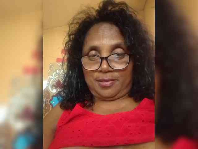 hotmomsexy hotmomsexy