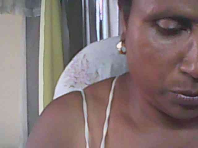 hotmomsexy webcam