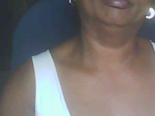 hotmomsexy webcam