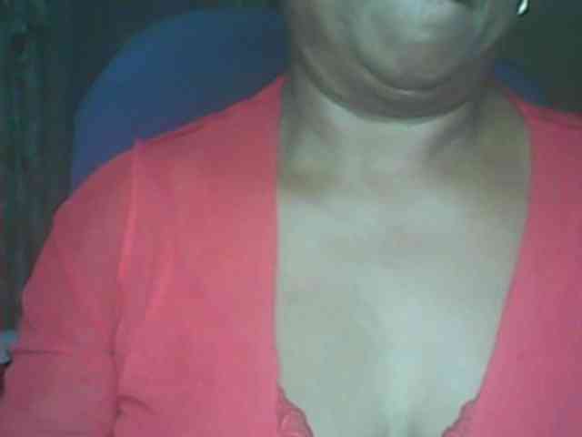 Modèle: hotmomsexy