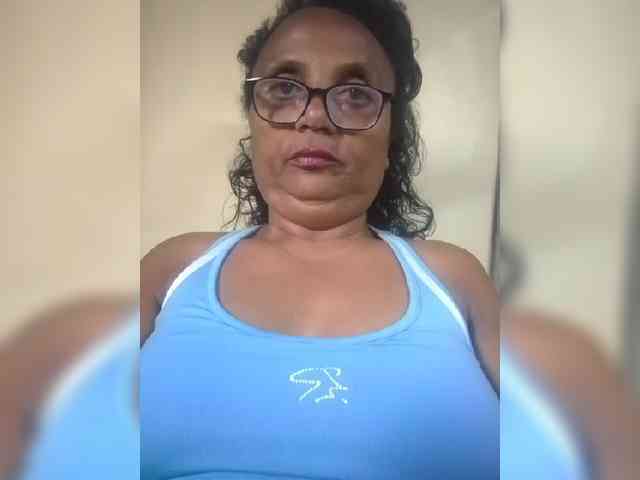 hotmomsexy webcam