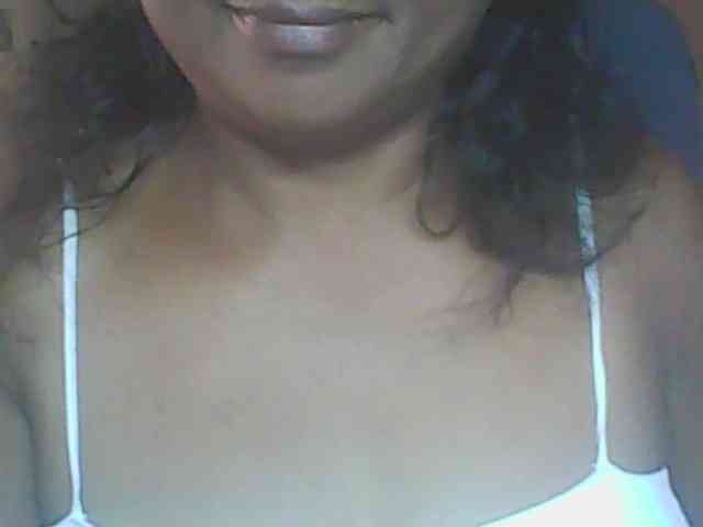 hotmomsexy webcam