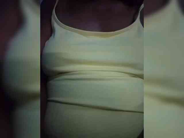 hotmomsexy webcam