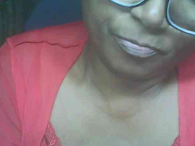 hotmomsexy webcam