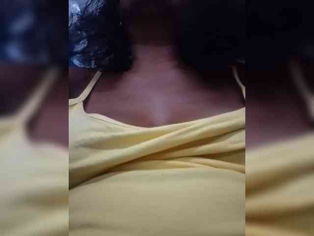 hotmomsexy webcam