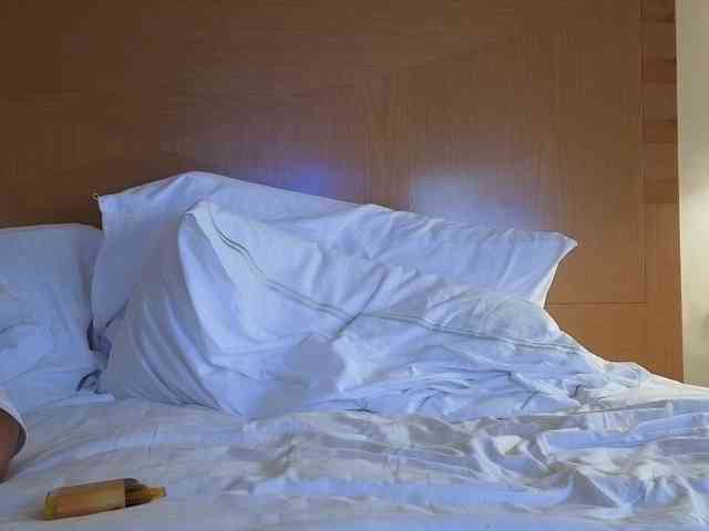 Mr-and-Mrs-Smith-XXL