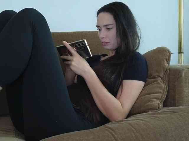 live nude chat room Mr-and-Mrs-Smith-XXL