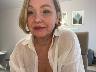 ILUBOVE Porn Show