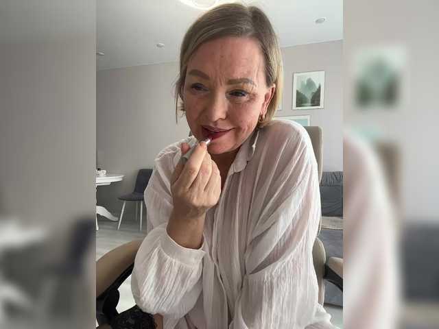 ILUBOVE live cam on BongaCams