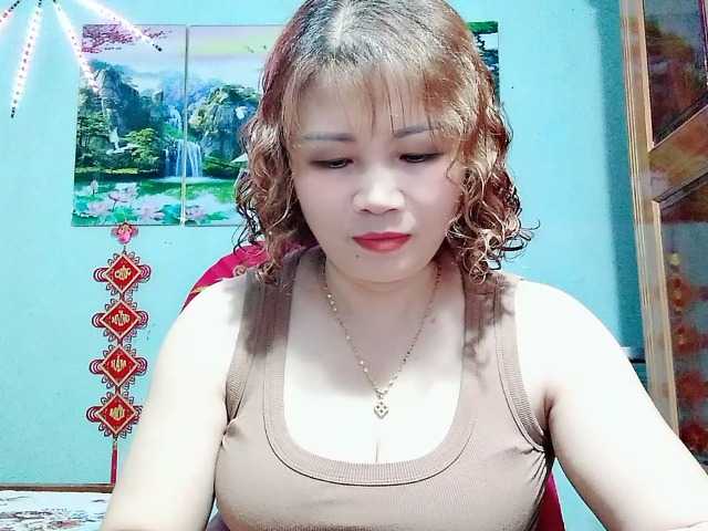 Linhanhsex2k live cam on BongaCams