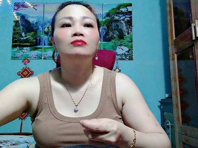 Linhanhsex2k live cam on BongaCams