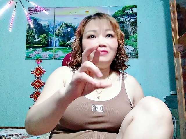 Linhanhsex2k live cam on BongaCams