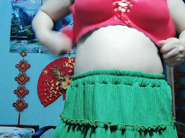 Linhanhsex2k's BongaCams show and profile