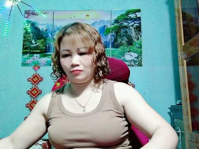 Linhanhsex2k live cam on BongaCams