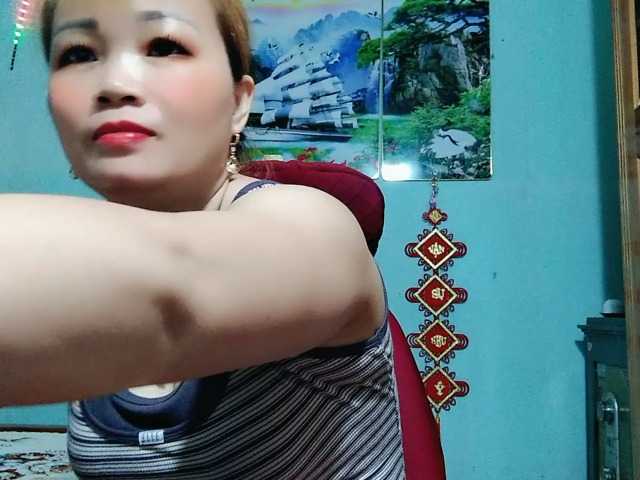 Linhanhsex2k live cam on BongaCams