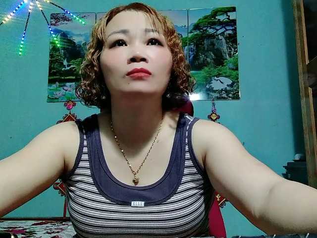 Linhanhsex2k live cam on BongaCams
