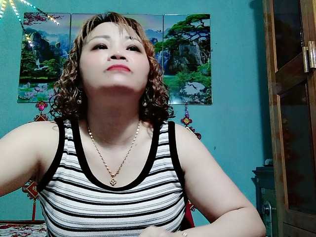 Linhanhsex2k live cam on BongaCams