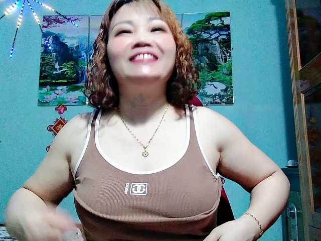 Linhanhsex2k live cam on BongaCams