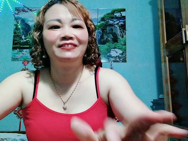 Linhanhsex2k live cam on BongaCams