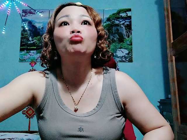 Linhanhsex2k live cam on BongaCams