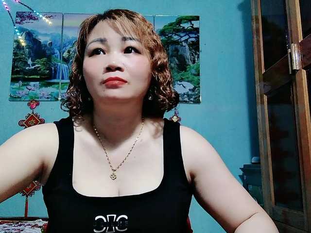 Linhanhsex2k live cam on BongaCams