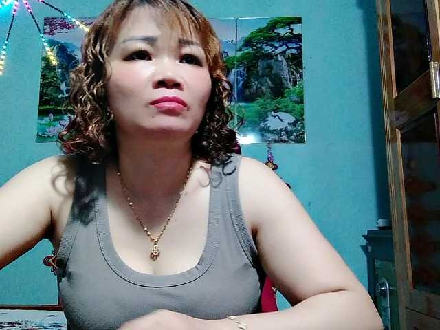 Linhanhsex2k live cam on BongaCams
