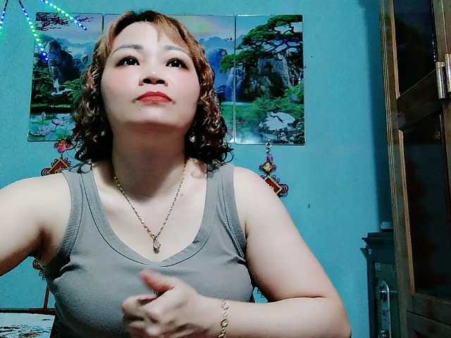 Linhanhsex2k live cam