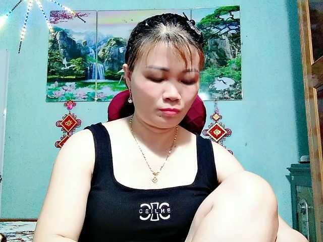 Linhanhsex2k live cam on BongaCams