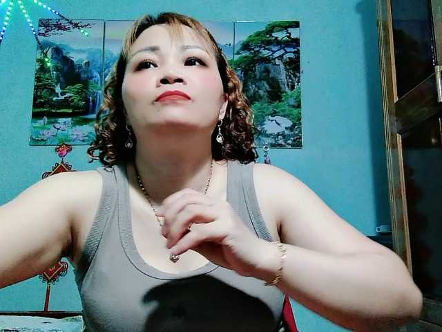 Linhanhsex2k live cam