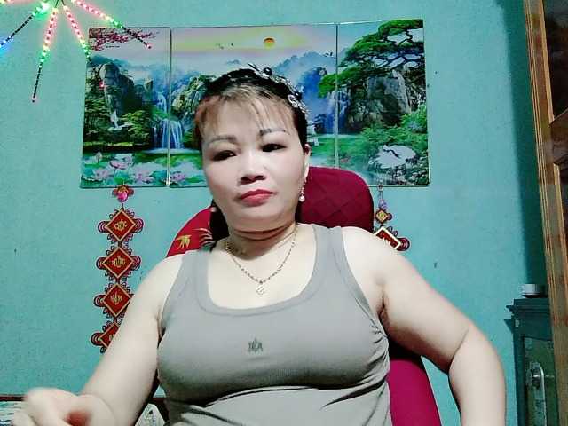 Linhanhsex2k live cam on BongaCams