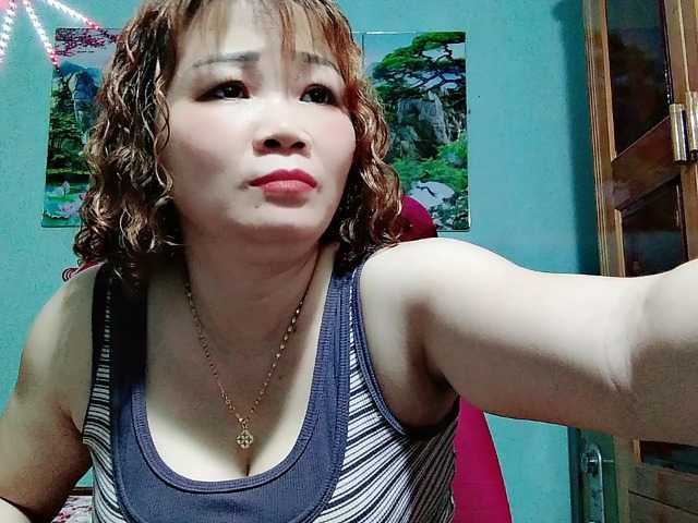 Linhanhsex2k live cam on BongaCams