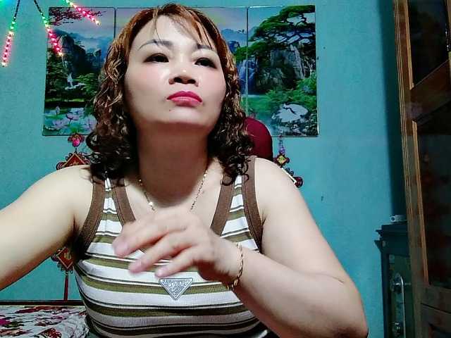 Linhanhsex2k live cam on BongaCams