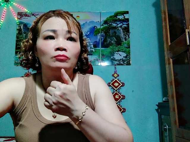 Linhanhsex2k live cam on BongaCams