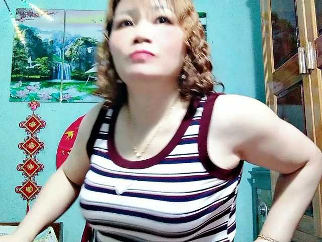 Linhanhsex2k live cam on BongaCams