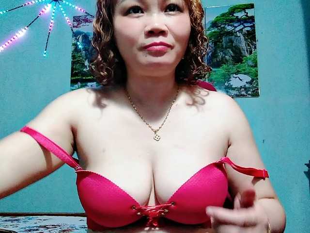 Linhanhsex2k live cam on BongaCams