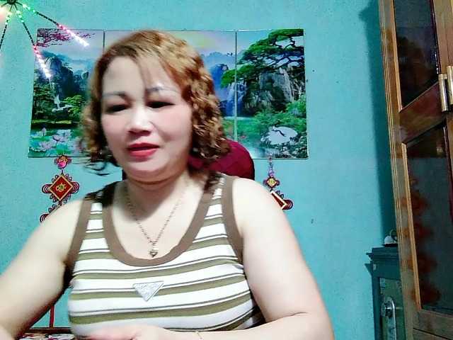 Linhanhsex2k live webcam show