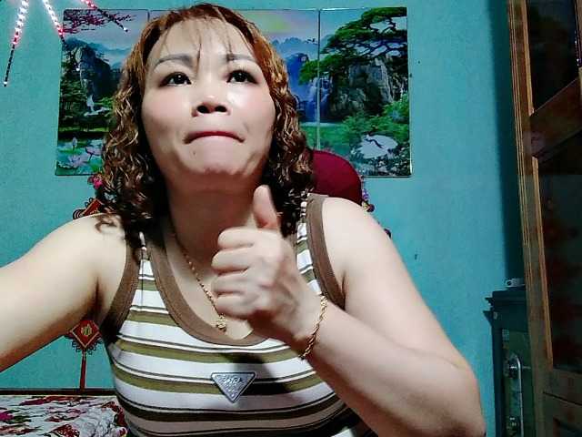 Linhanhsex2k live cam on BongaCams