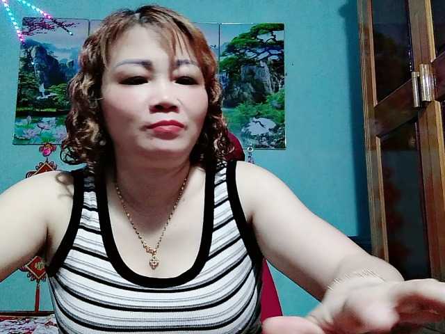 Linhanhsex2k live cam on BongaCams