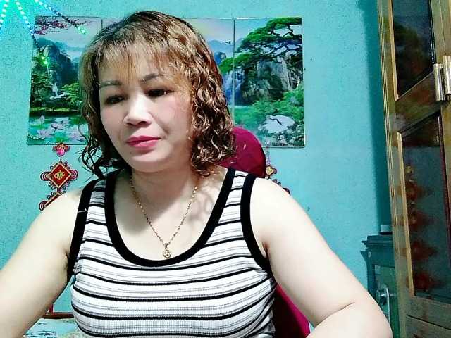 Linhanhsex2k live cam on BongaCams