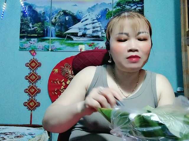 Linhanhsex2k live cam on BongaCams