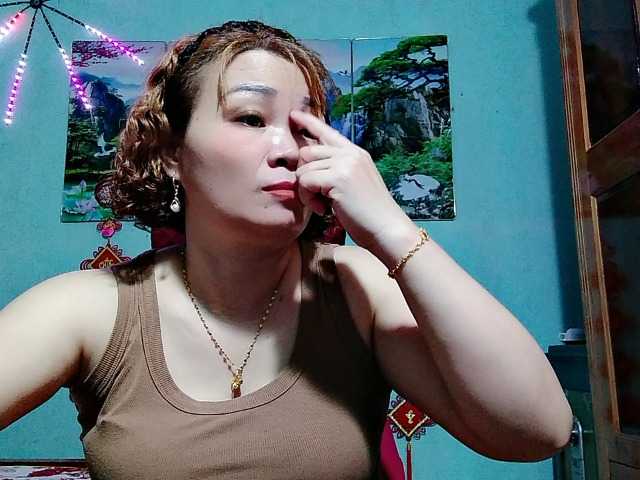 Linhanhsex2k live webcam show