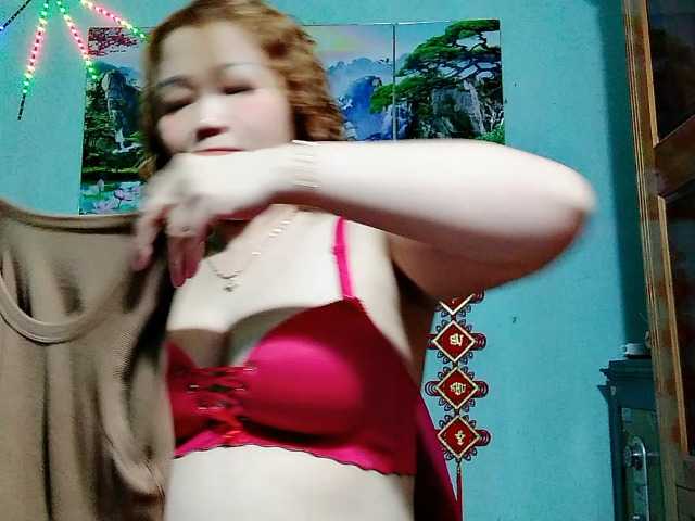 Linhanhsex2k live webcam show