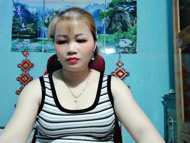 Linhanhsex2k live cam on BongaCams