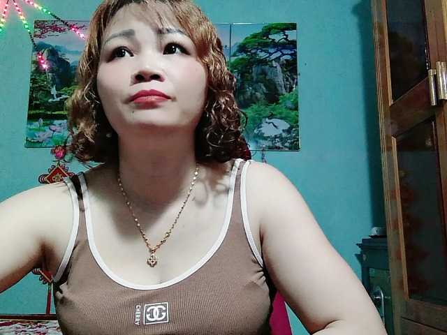Linhanhsex2k live cam on BongaCams
