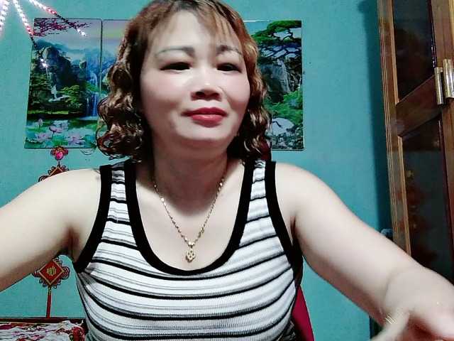 Linhanhsex2k live cam on BongaCams