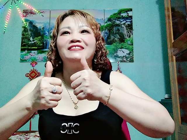 Linhanhsex2k live cam on BongaCams