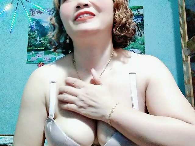 Linhanhsex2k live cam on BongaCams
