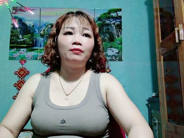 Linhanhsex2k live cam on BongaCams