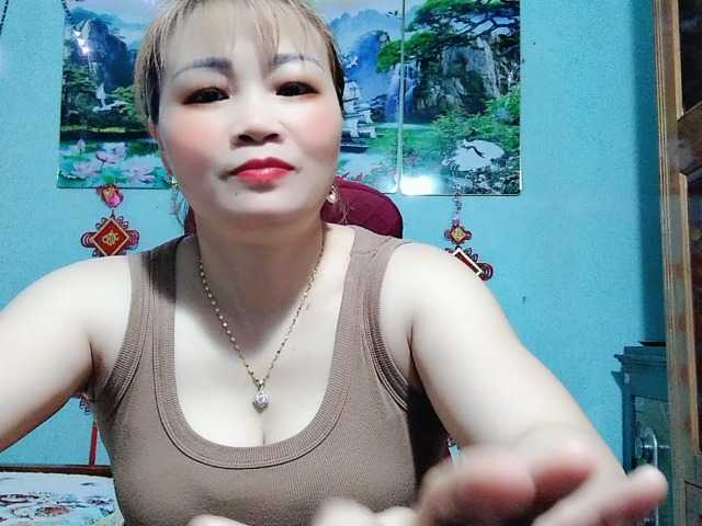 Linhanhsex2k live cam on BongaCams