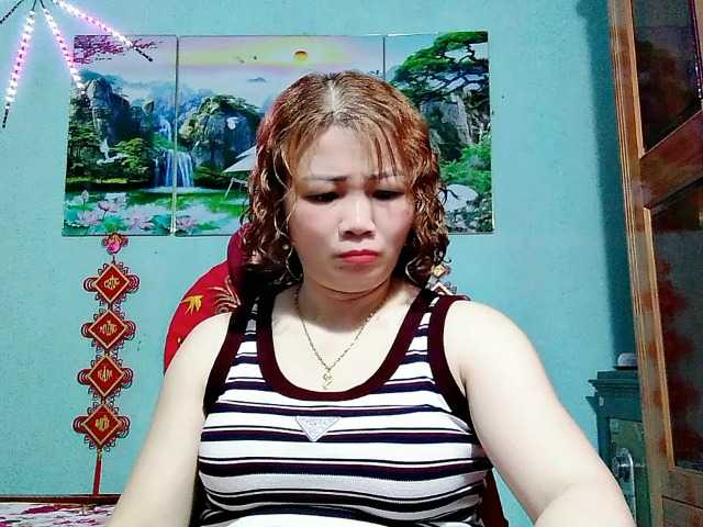 Linhanhsex2k live cam on BongaCams